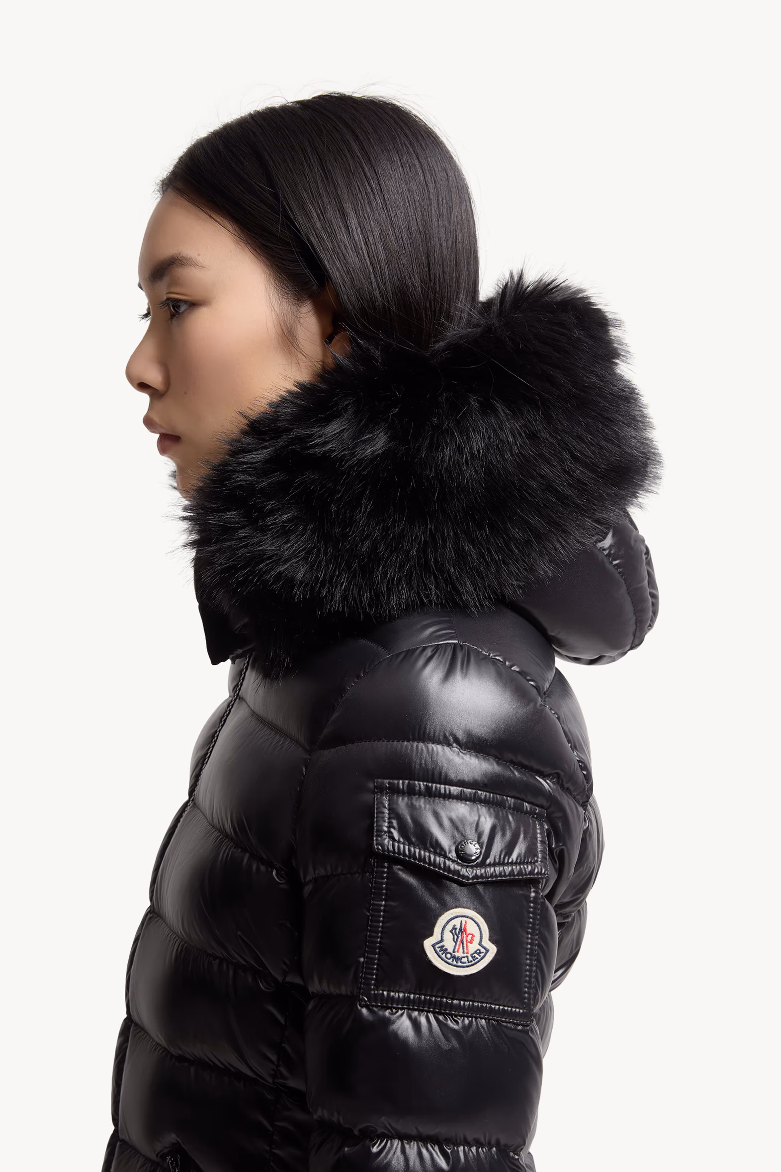 Badyf Faux Fur-Trimmed Hooded Short Down Jacket Women Black Moncler 4